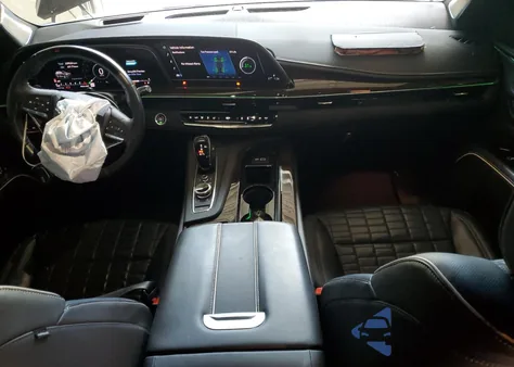 2021 Cadillac Escalade Esv Sport Platinum from USA, damaged, VIN 1GYS4RKL5MR427565